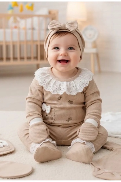 Organic Baby Girl 0-3 Months Fancy Teddy Bear 10-Piece Hospital Release Zibin Set