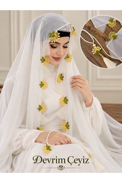 Needlework Prayer Hijab