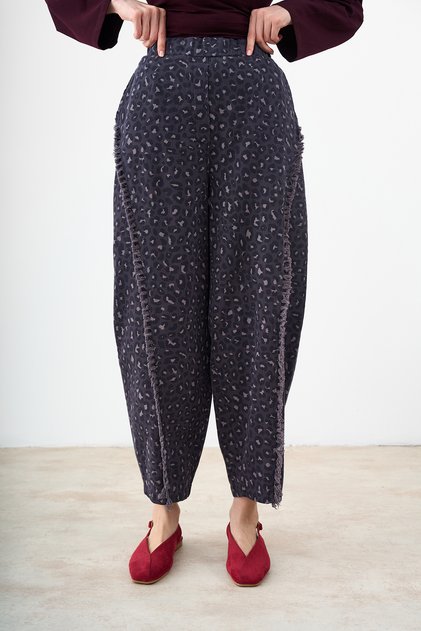 Women's Leopard Detail Tassel Trousers Smoked