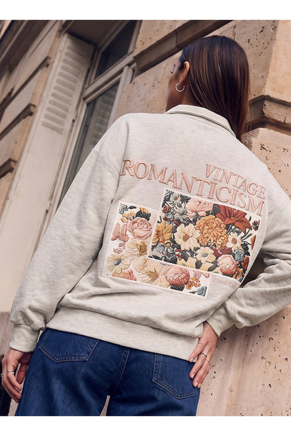 Dutch Golden Age Sweatshirt with Half-Zip Placket