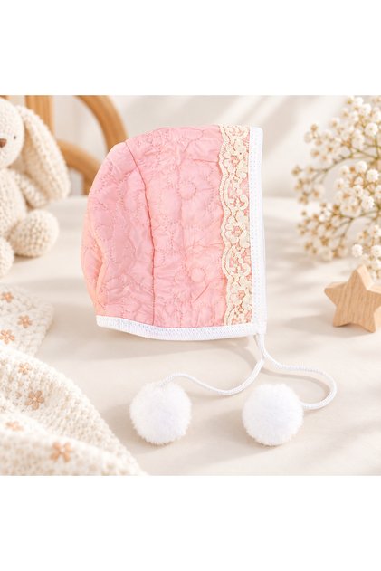 Daisy Patterned Lace Detailed Pompom Quilted Baby Bonnet