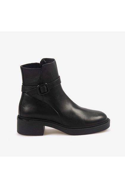 Women's Rubber Sole 5cm Heeled Belt Detailed Zippered Black Genuine Leather Boots 51435