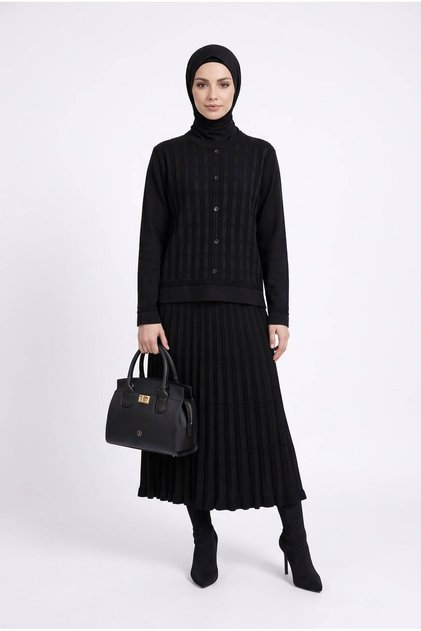 Trendy Button Detailed Striped Cold Yarn Full Fit Skirted Knitwear Set