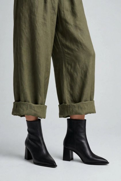 Women's Black Pointed-Toe Wrinkled Leather Thick-Heeled Boots