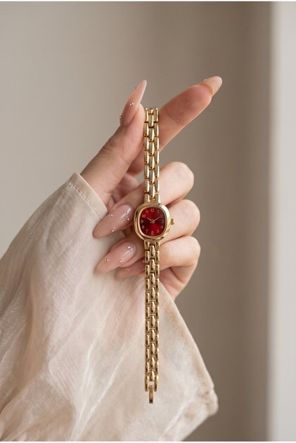 Women's Steel Watch Gold Color Burgundy Dial Vintage Classic | Luxury Elegant Model Stylish Premium Old Money Women's Wristwatch | Limited Edition 2027