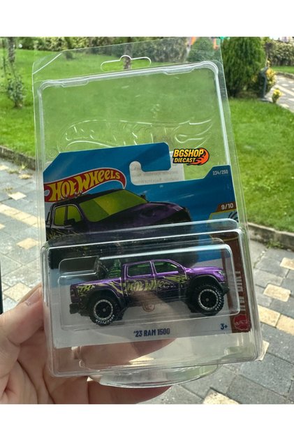 ’23 Ram 1500 - Super Treasure Hunt - STH