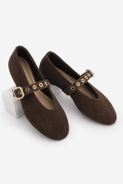 Women's Buckle-Strapped Ballerinas Harves Brown Suede