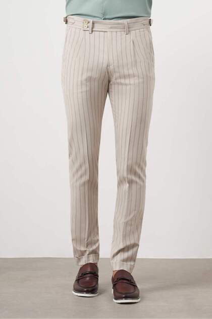 Men's Beige Polyviscon Trend Pleated Slim Fit Sports Trousers