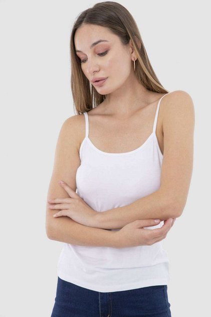 بلوزة كامي من الفيسكوز بحمالات