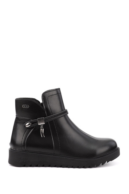 Women's black zippered thick soled boots