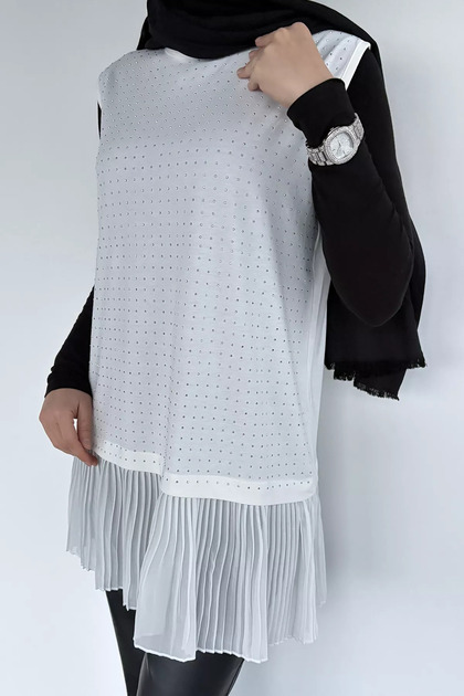 Hijab Full Lycra Stoned Zero Sleeve Undergarment Tunic