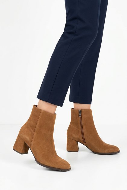 Sery Low Heel Women's Heeled Boots Tan Suede