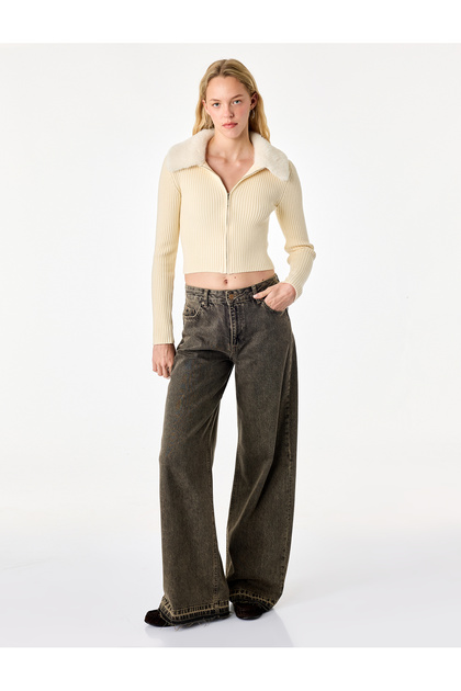 Faux Fur Collar Long Sleeve Zippered Crop Knitwear Cardigan