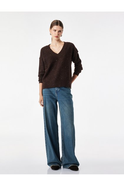 Long Sleeve V-Neck Sequined Knit Sweater