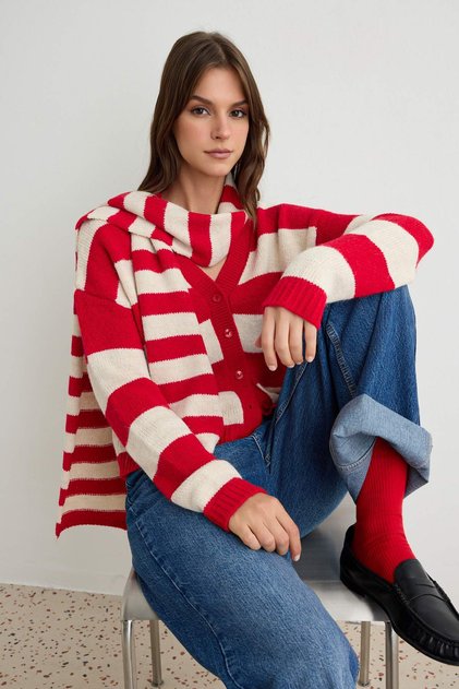 Red Shawl Detailed Soft Textured Oversize V-Neck Knitwear Cardigan Twoaw26Hi00278