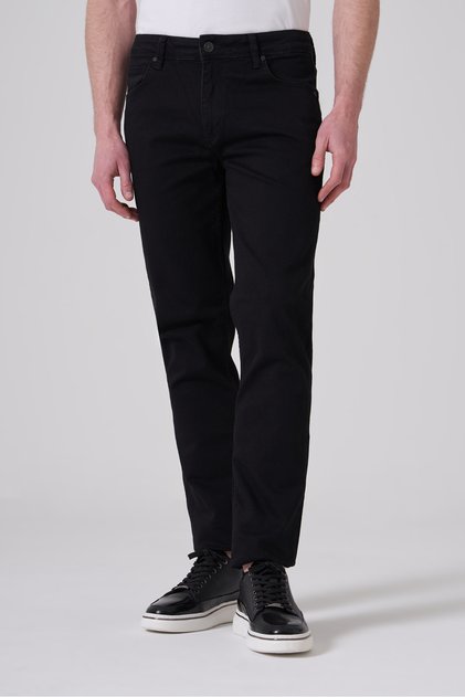 Men's Black Denim 5 Pocket Dynamic Fit Jeans