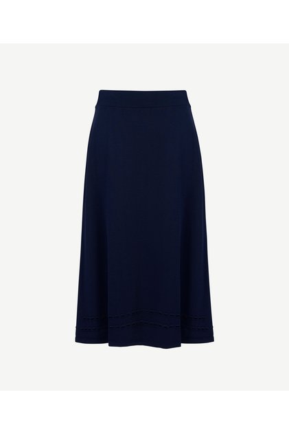 A Form Normal Waist Skirt