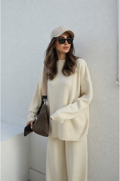 Oversize Cut Simple Women's Knitwear Set
