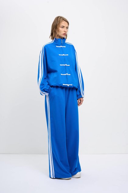 Women's Classic Suit with Stripe Detail
