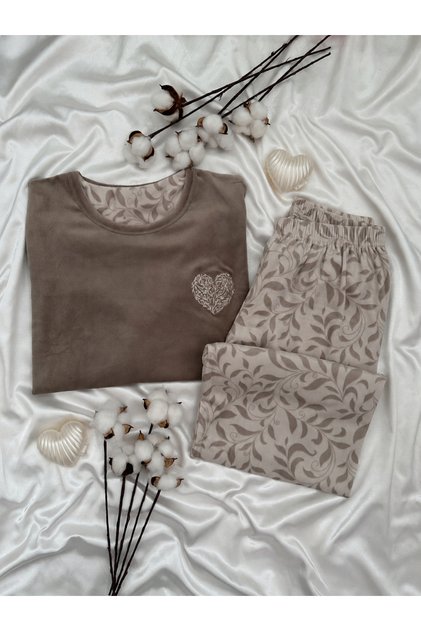 Mink Leaf Patterned French Velvet Pajama Set