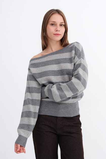 Striped Knitwear Sweater K3581