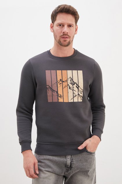 3 Thread Mountain Printed Crew Neck Sweatshirt