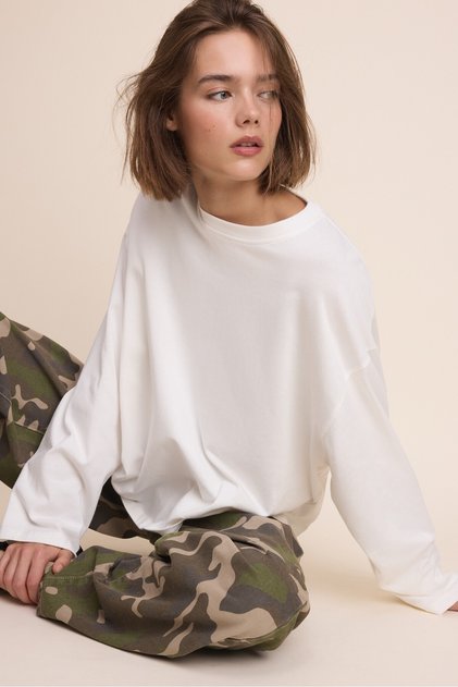 Uzun kollu t-shirt