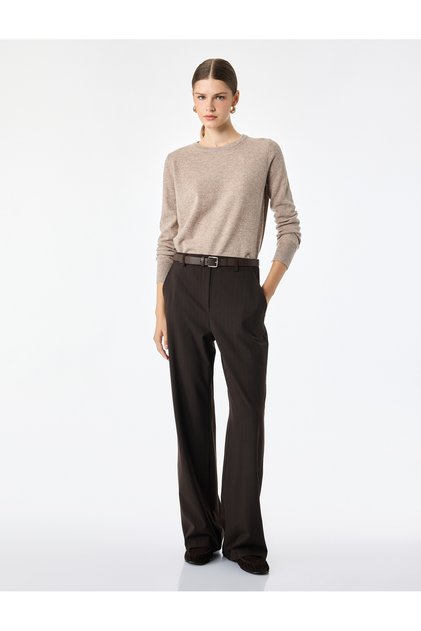 Long Sleeve Crew Neck Wool Knit Sweater