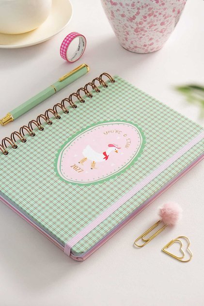 2027 Year A5 Weekly Planner Spiral Bound 15X21 cm - 12 Months - Plaid with Motivational Pages