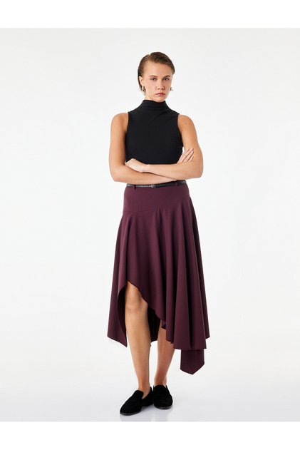 Women Red Plain Skirt