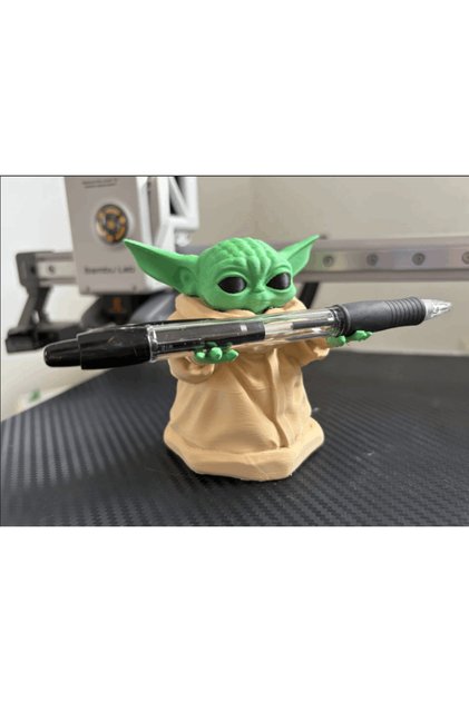 Cute Creature Figured Pen Holder, Desktop Pen Holder Holding a Pen in Its Lap
