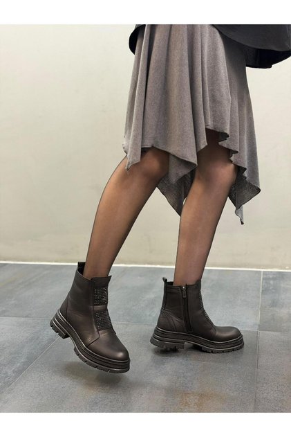 Black Leather Stone Women's Casual Boots