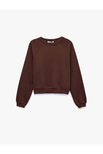 Comfortable Fit Long Sleeve Crew Neck Ribbed Sweatshirt
