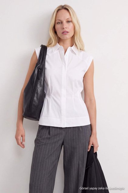 White Fitted Waist-Cinching Shirt Twoss26Go00222