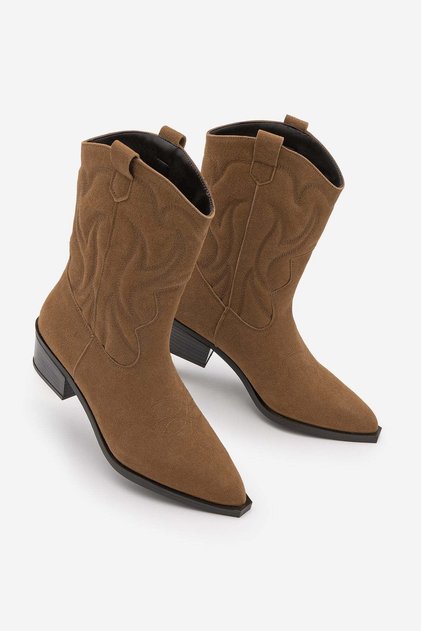 Women's Pointed Toe Cowboy Embroidered Western Boots Nilva Tan Suede