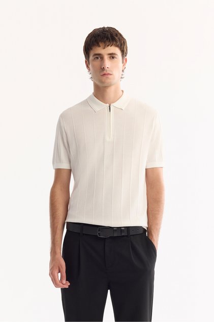 Men's Ecru Polo Neck Zippered Rayon Non-Pilling Striped Knitwear Regular Fit T-Shirt A52Y5010