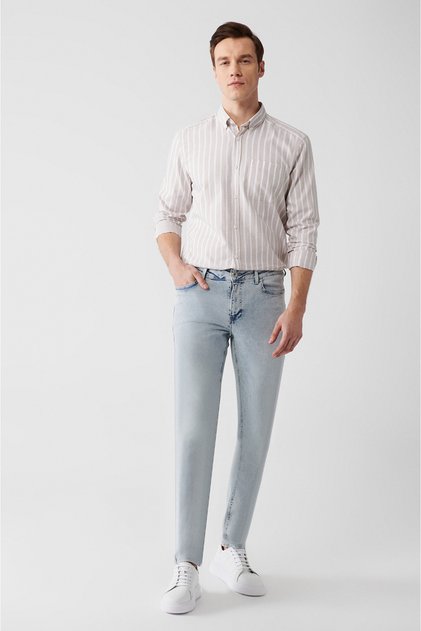 Pantaloni de blugi elastici pentru bărbați, albastru deschis, spălat învechit E003512