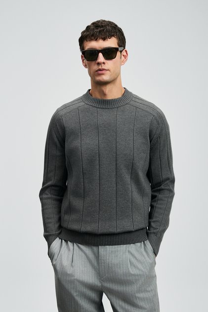 Grand Men's Sweater Dark Gray