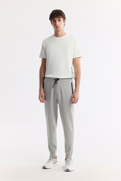 Men's Gray Stretch Interlock Fabric Elastic Leg Sweatpants B 003400
