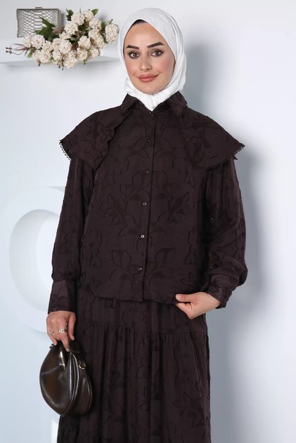 Collar detailed patterned hijab shirt