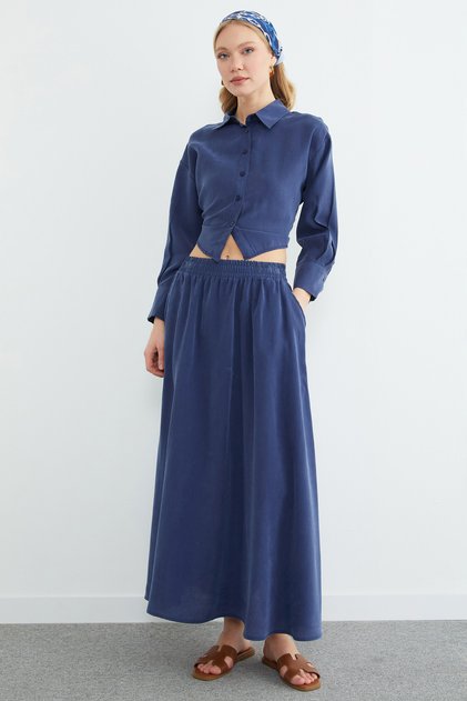 Elastic Waist Pocketed Maxi Skirt
