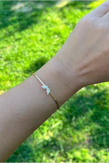 Wing-Shaped Charm, Delicate Gold Cuff