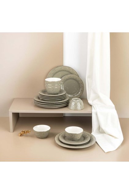 Norhan 18-Piece Dinnerware Set - Dark Gray + Silver