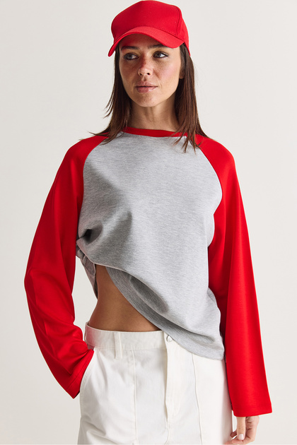 Women's Grey-Red Regular Raglan Sleeve Color Block Long Sleeve Sweatshirt 928 60286777