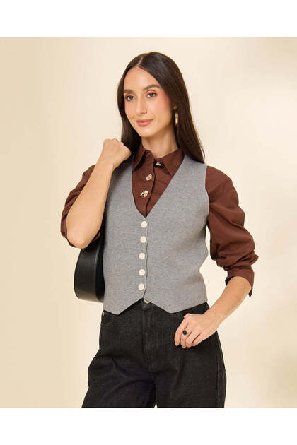 Women Grey Plain Knitted Vest