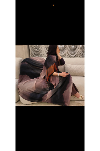 عباية سارة