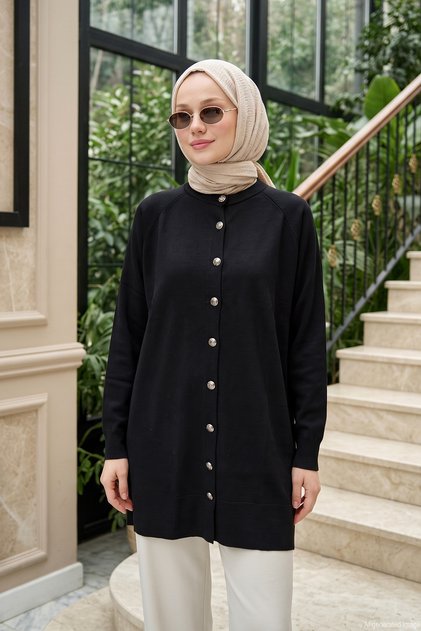 Buttoned Front Knitwear Cardigan 300 Black