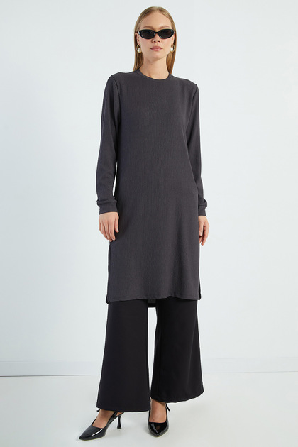 Fullamodest Basic Tunic with Side Slits