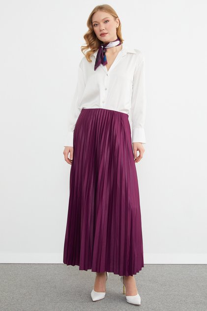 Pleated Skirt with Elastic Waist