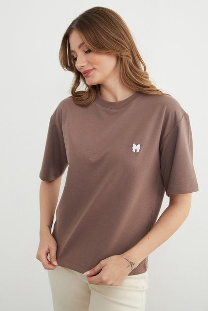 Basic Bow Embroidered Crew Neck T-Shirt
